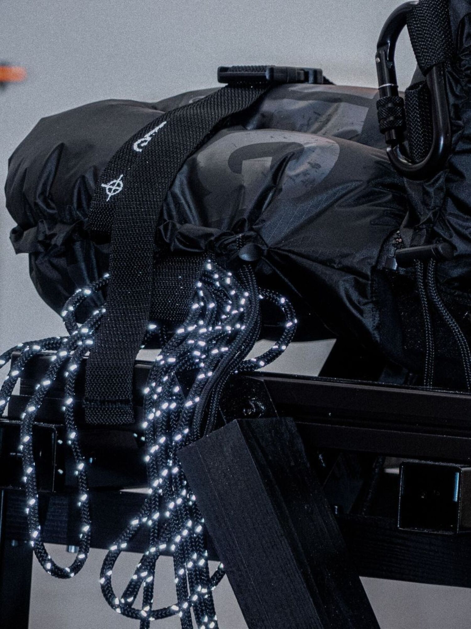 9 jean baptiste durand spring chair yatzer 900x1200